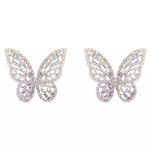 Swarovski Crystal Butterfly Earrings
In Silver
$55 $55